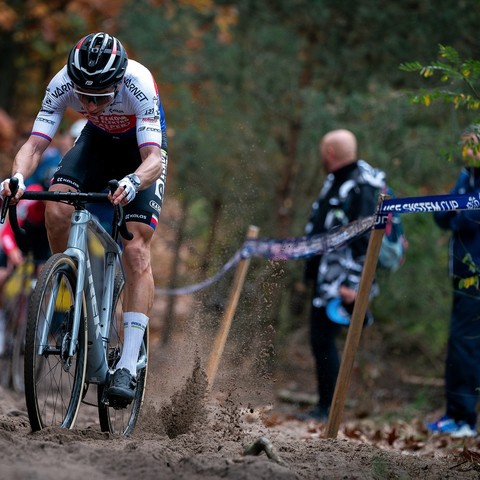 Cyklistický tým Elkov Kasper vstupuje po boku KASPER CZ do nové sezóny s ambicí na úspěch